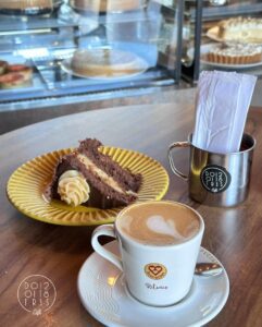 283 CAFÉ