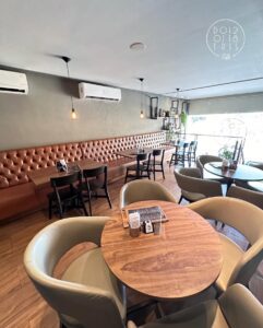 283 CAFÉ