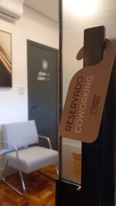 Madeira e Cobre Café & Coworking