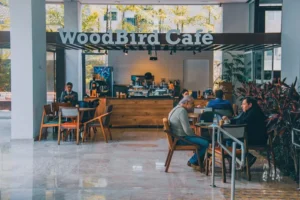 WoodBird Café