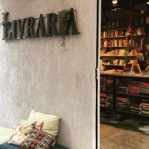 Livraria e Café Arte e Letra