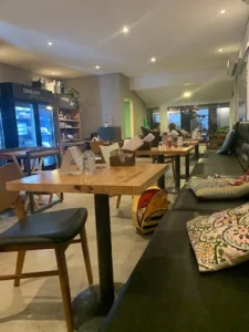 Santa Pausa Coffee and Food