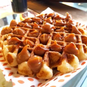 Waffle de pao de queijo doce de leite