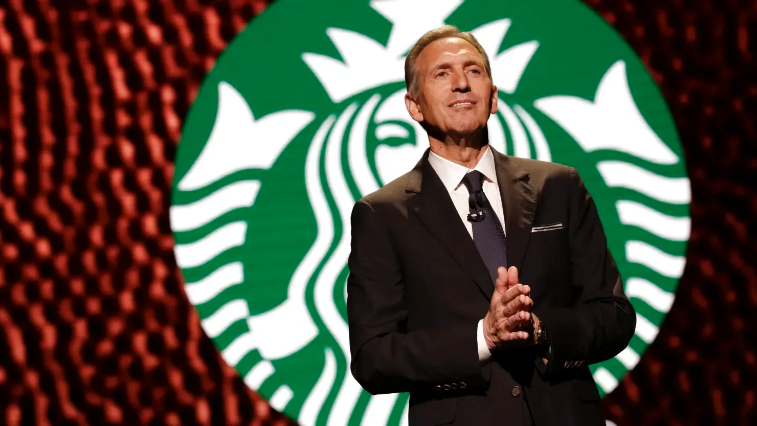 Howard Schultz: O Visionário que Transformou a Starbucks em um Ícone Global do Café