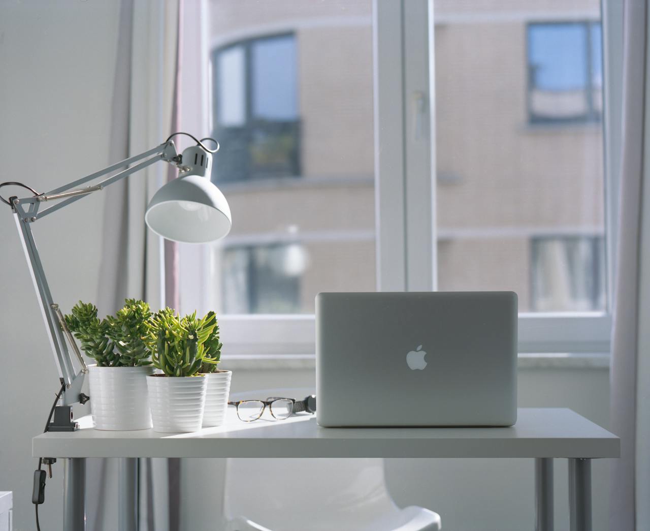 Benefícios de Integrar Natureza ao Seu Home Office