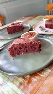 SOW Cake Lounge