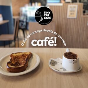Tiny Cat Café